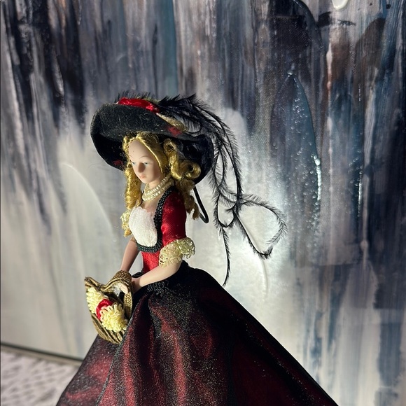 Vintage Porcelain Victorian Dresser Half Doll or Tassel Doll Stand & Hang Option - Picture 5 of 16